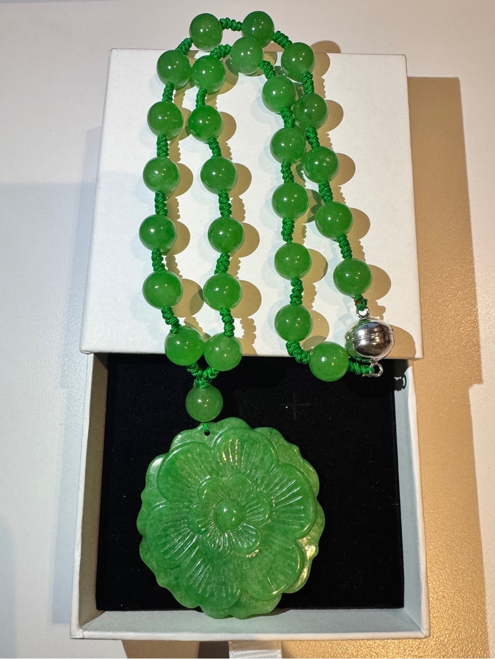 Green JADE Jadedite Floral Pendant Beaded Necklace - Women Jewelry